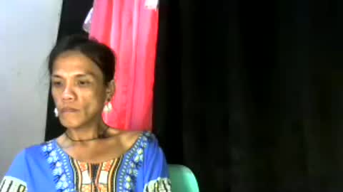 Snapshot of lovely_manificent4u chatting on 08/08/26, 01:30 Lest online show from 08/08/26, 01:30