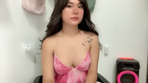 Snapshot of lovely_maria_x chatting on 04/04/26, 02:14 Maria online show from 04/04/26, 02:14