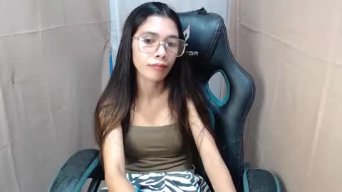 diamond sweetheart20 online show from 12/17/25, 07:58