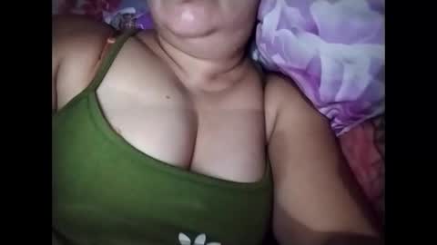 Snapshot of lovely_orchid chatting on 10/08/25, 09:51 lovely_orchid online show from 10/08/25, 09:51