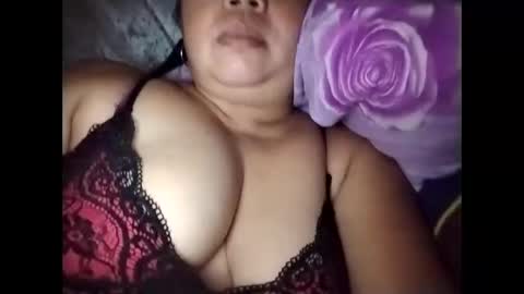 Snapshot of lovely_orchid chatting on 02/02/26, 05:39 lovely_orchid online show from 02/02/26, 05:39