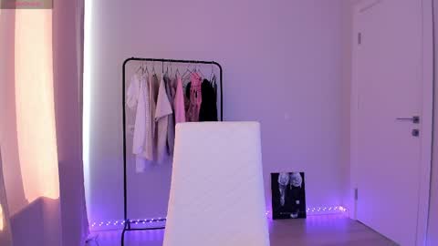 Lolly online show from 06/01/26, 02:57