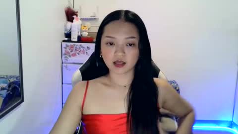 lovely_slutty online show from 12/21/25, 02:35