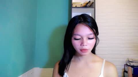 Snapshot of lovely_thea_xoxo chatting on 07/14/26, 08:08 Thea online show from 07/14/26, 08:08