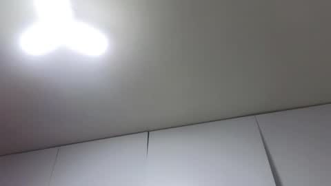 Trix online show from 10/29/25, 11:34