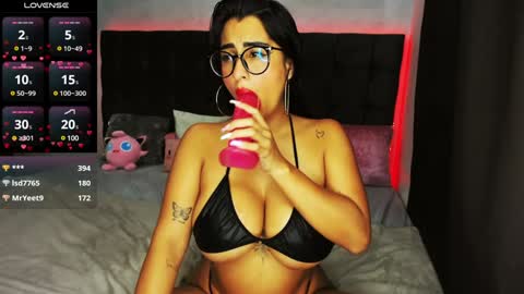 lovely violet13 online show from 02/06/25, 08:56