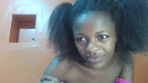 Lovely yvonne online show from 10/29/25, 01:57