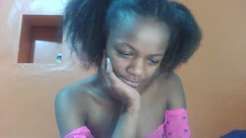 Lovely yvonne online show from 10/30/25, 07:36