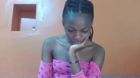 Lovely yvonne online show from 11/22/25, 12:37