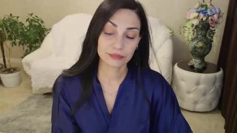 Beatrice online show from 03/21/26, 10:53