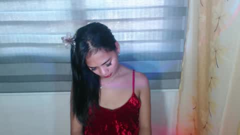 Snapshot of lovelycarmilla chatting on 10/16/25, 11:28 Carnilla online show from 10/16/25, 11:28