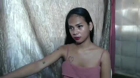 Carnilla online show from 04/24/26, 08:28