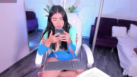 Lovely online show from 01/14/26, 05:07