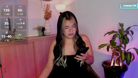 Valerie online show from 04/08/26, 01:27