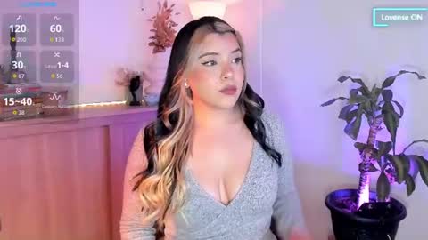 Snapshot of lovelygirl45 chatting on 07/06/26, 01:46 Valerie online show from 07/06/26, 01:46