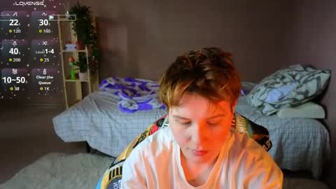 Snapshot of lovelygirllss chatting on 05/10/26, 02:39 your sweet girls online show from 05/10/26, 02:39