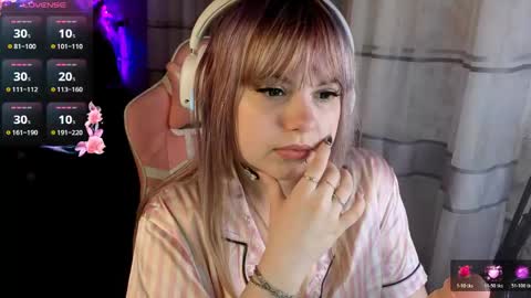 Snapshot of lovelykristii chatting on 05/03/26, 11:55 hristie online show from 05/03/26, 11:55