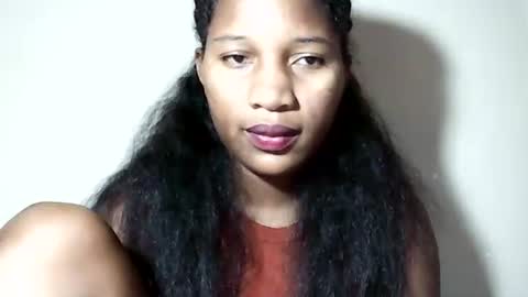 Snapshot of lovelylarra chatting on 05/10/26, 09:25 lovelylarra online show from 05/10/26, 09:25
