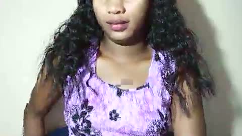 Snapshot of lovelylarra chatting on 05/15/26, 08:10 lovelylarra online show from 05/15/26, 08:10