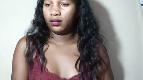Snapshot of lovelylarra chatting on 05/17/26, 06:48 lovelylarra online show from 05/17/26, 06:48