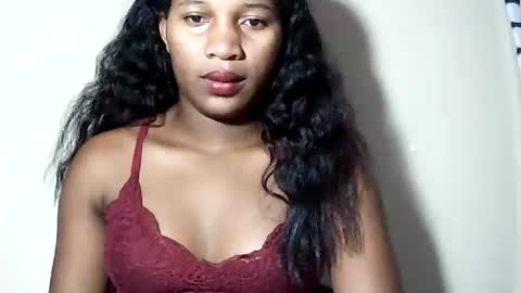 Snapshot of lovelylarra chatting on 06/08/26, 06:52 lovelylarra online show from 06/08/26, 06:52