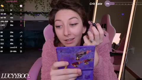 Snapshot of lovelylittlelucyy chatting on 05/17/26, 09:44 lovelylittlelucyy online show from 05/17/26, 09:44