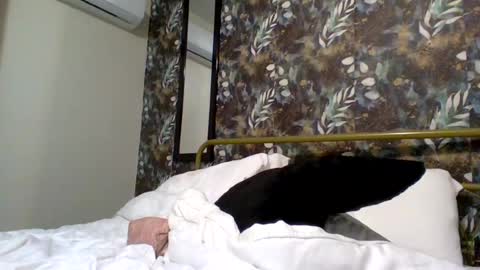 Snapshot of lovelylovelybrooke chatting on 07/22/26, 04:04 lovelylovelybrooke online show from 07/22/26, 04:04
