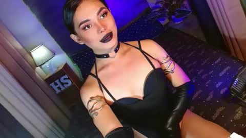 lovelymiss_shyna11 online show from 02/09/26, 10:19