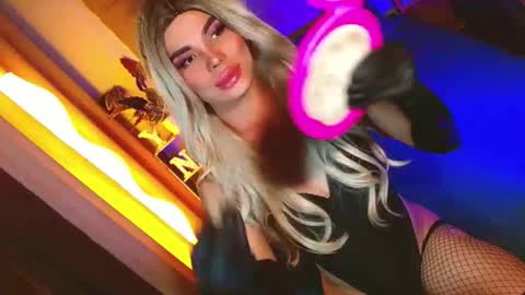 lovelymiss_shyna11 online show from 05/08/26, 08:41