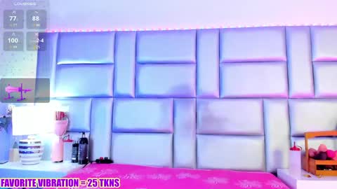 Nicky online show from 04/18/26, 07:07