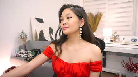 kim online show from 12/23/24, 12:03