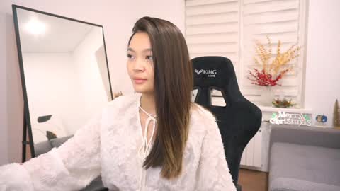 kim online show from 12/29/24, 12:30