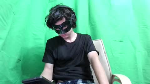 .com  online show from 01/02/25, 02:43