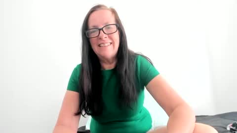 Loving Peach Goddess online show from 03/17/26, 02:42