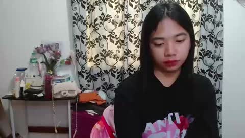 lovelypetitebigcock online show from 01/12/26, 05:23