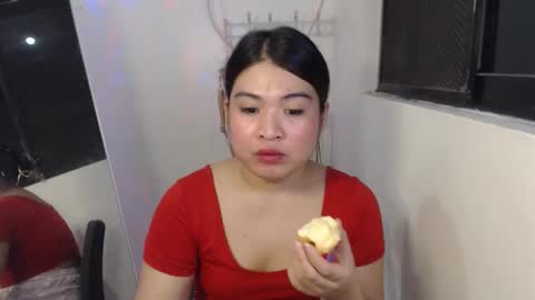 Rhean online show from 05/12/26, 07:27