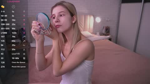 Anna online show from 02/25/26, 10:03