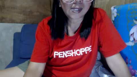 Snapshot of lovelysweetie4u chatting on 07/23/26, 01:31 eunice online show from 07/23/26, 01:31