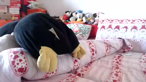 lovelywoman22 online show from 12/14/25, 08:09