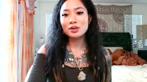 lovelyxmacii online show from 01/06/26, 07:28