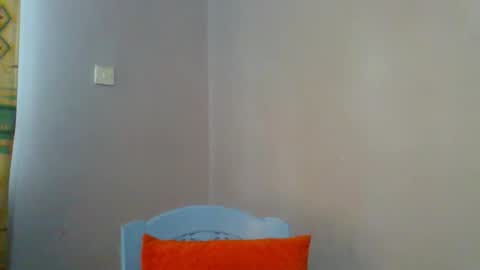 Snapshot of lovelyy_dreams chatting on 05/02/26, 10:31 Hanna online show from 05/02/26, 10:31