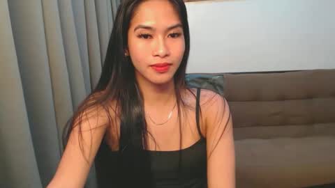 Snapshot of lovemarie19x chatting on 09/27/25, 05:12 pauleen online show from 09/27/25, 05:12