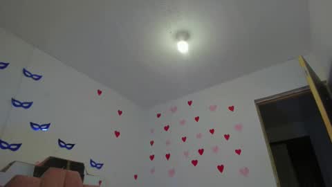 L O V E  online show from 03/04/25, 12:12