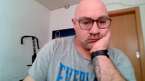 Snapshot of lover010983 chatting on 03/10/25, 08:48 lover010983 online show from 03/10/25, 08:48