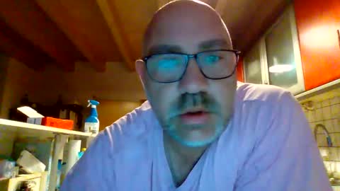 Snapshot of lover010983 chatting on 09/16/25, 05:08 lover010983 online show from 09/16/25, 05:08