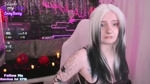 Snapshot of lover_emmy chatting on 02/13/25, 04:39 Emmy online show from 02/13/25, 04:39