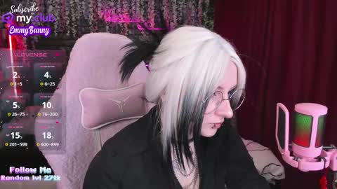 Snapshot of lover_emmy chatting on 03/12/25, 03:51 Emmy online show from 03/12/25, 03:51