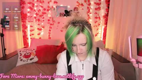 Snapshot of lover_emmy chatting on 09/21/25, 06:20 Emmy online show from 09/21/25, 06:20