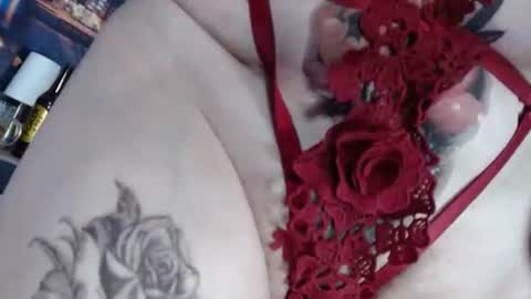 Snapshot of lover_mature2 chatting on 01/08/26, 12:35 Mature lover2 online show from 01/08/26, 12:35