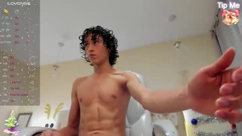 loverboy8_ online show from 12/24/24, 04:11